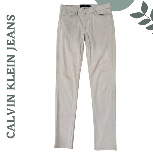 🛍️3/$40 Calvin Klein Light Grey Slim Fit Skinny Jeans - Women’s Size 6 - Picture 1 of 6